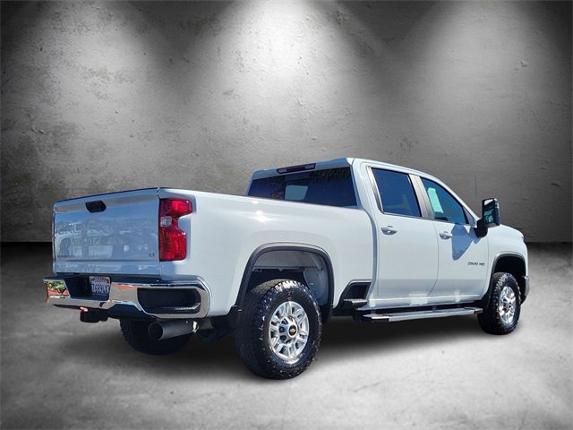 2024 Chevrolet Silverado 2500HD LT photo 3