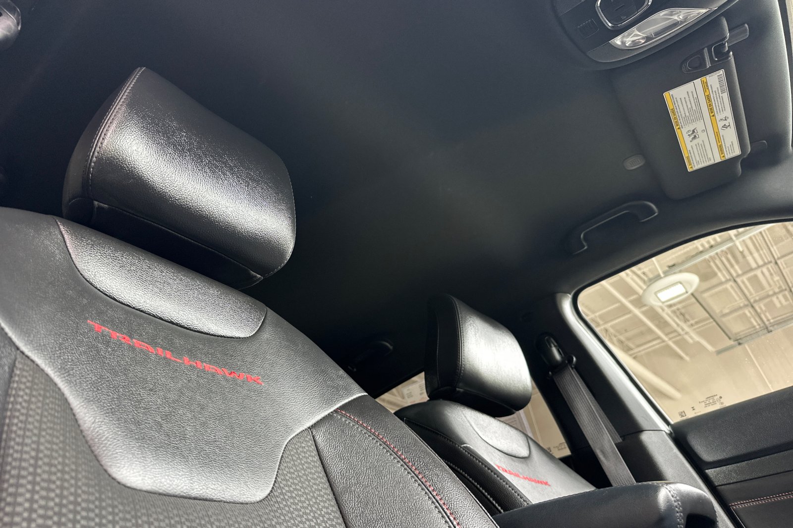 2024 Jeep Compass Trailhawk photo 16