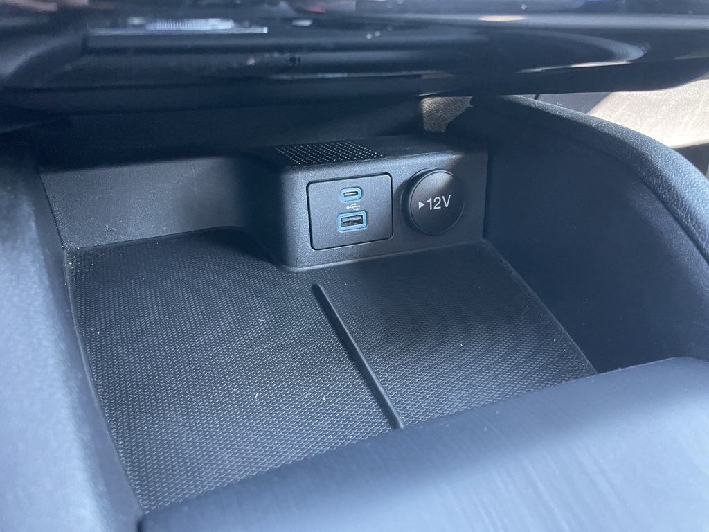2022 Ford Escape SE photo 14