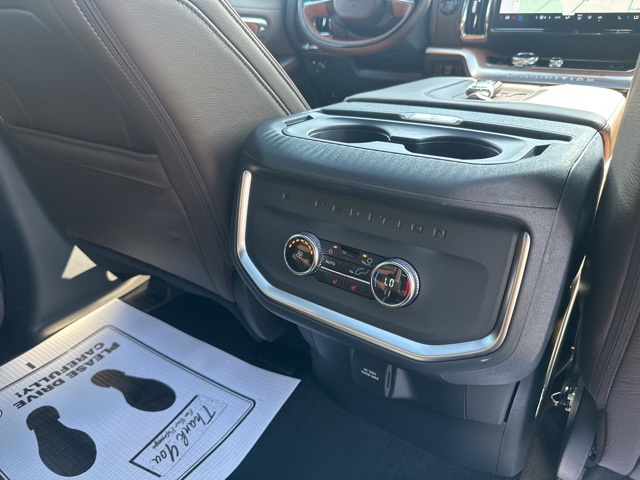 2025 Ford Expedition King Ranch MAX photo 15