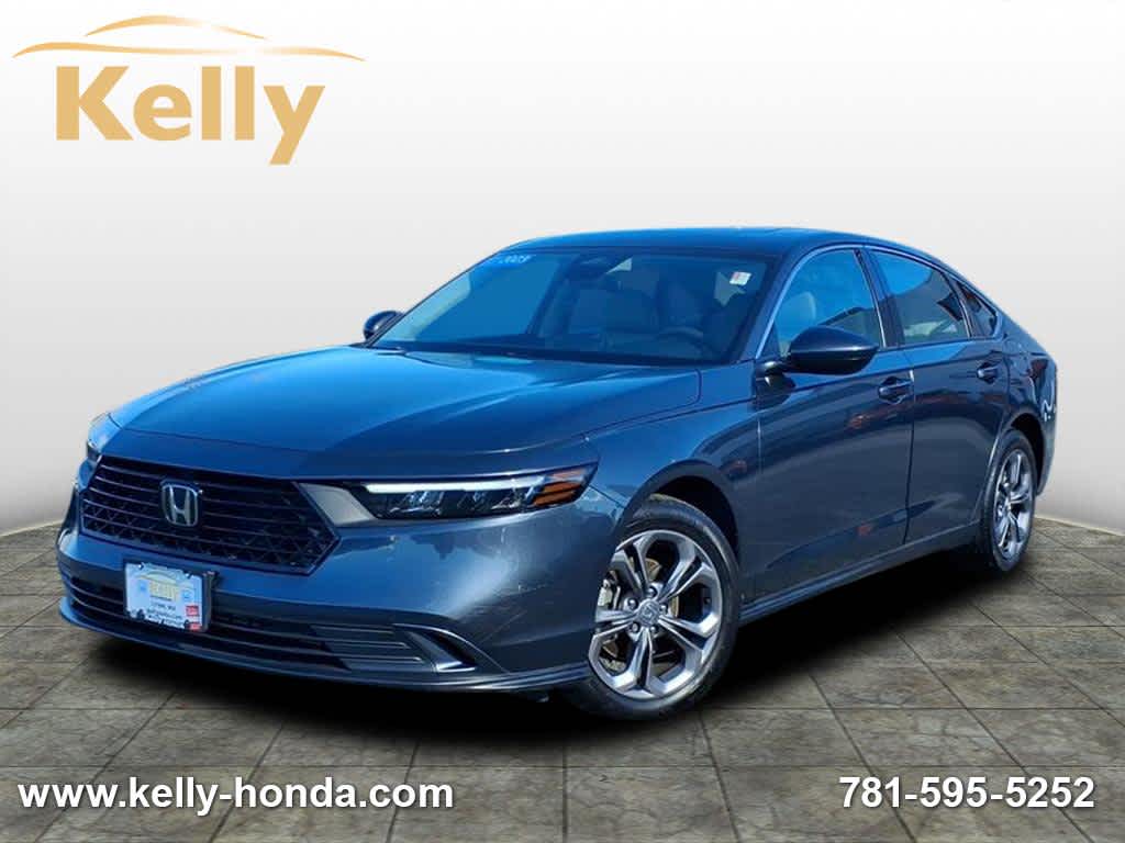 2023 Honda Accord EX's photo