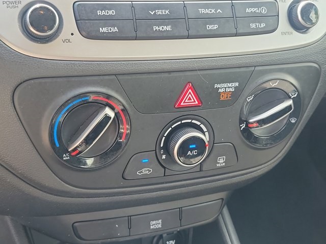 2021 Hyundai Accent SEL photo 28