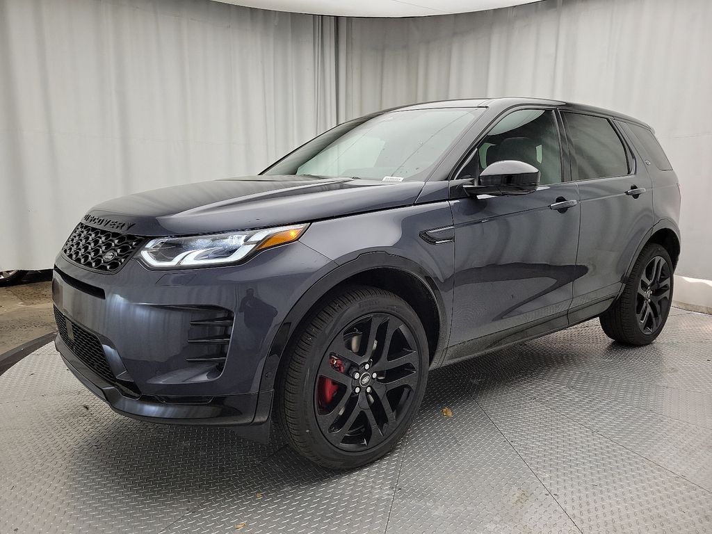 2025 Land Rover Discovery Sport Dynamic SE's photo