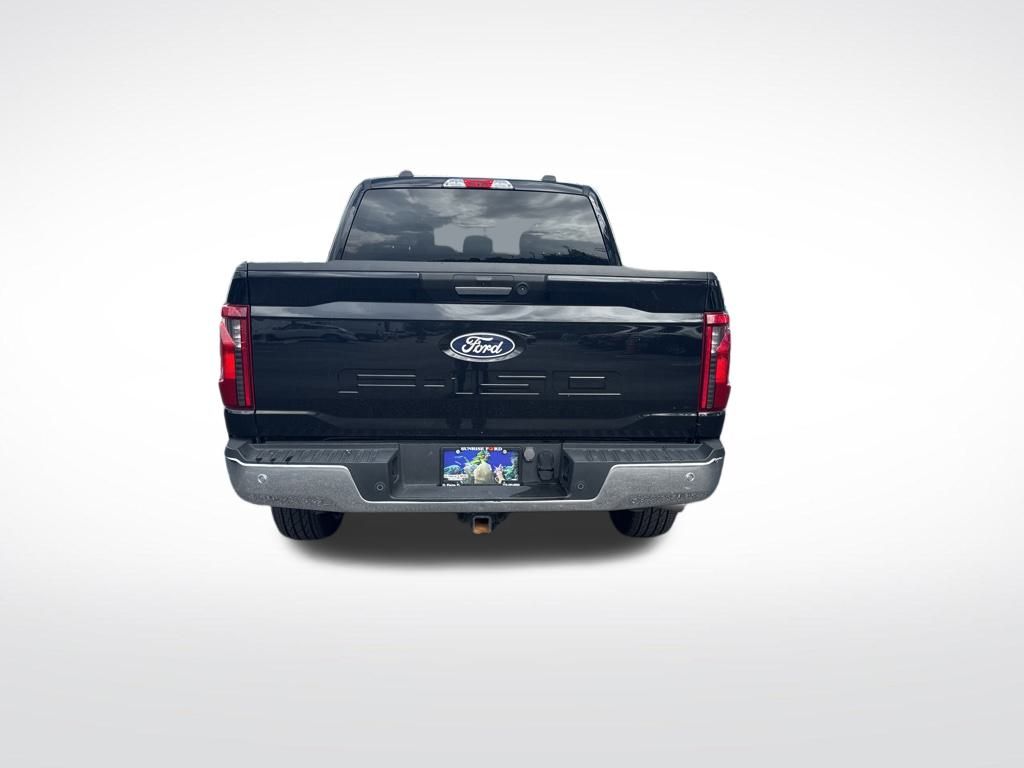 2024 Ford F-150 XLT photo 4