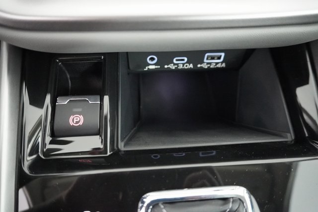 2025 Subaru Outback Premium photo 17