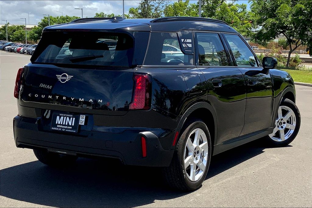 2025 Mini Countryman ALL4 Classic photo 11