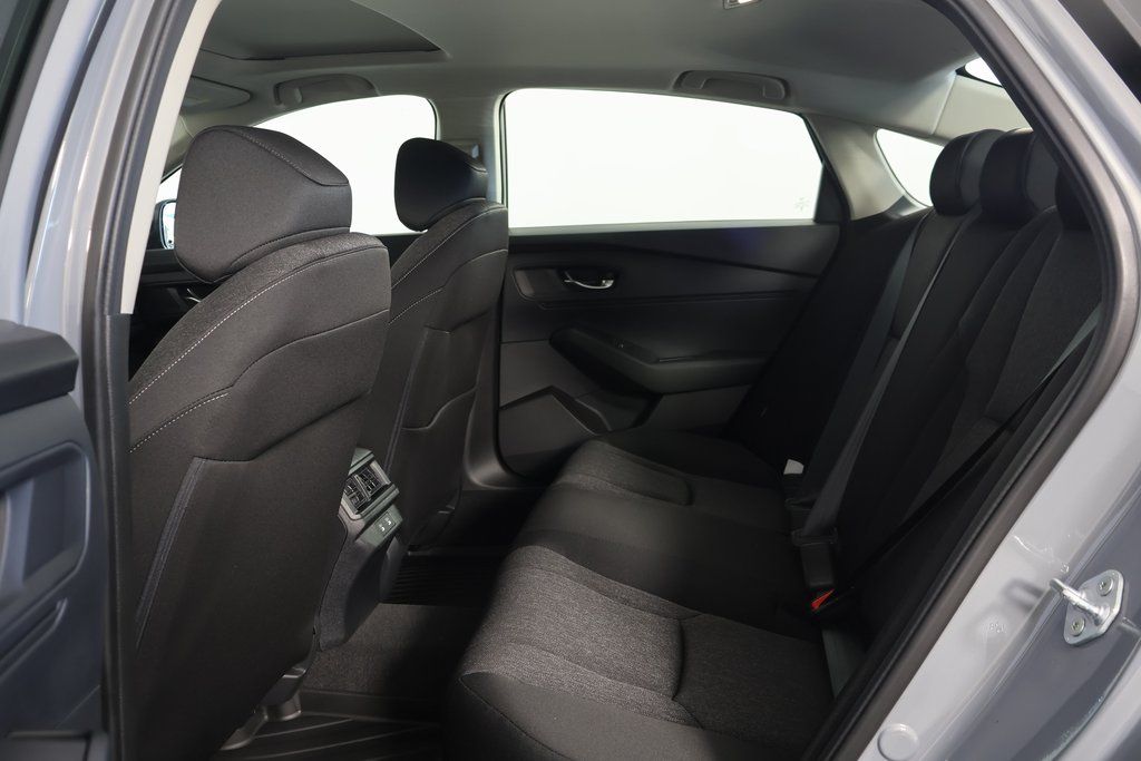 2025 Honda Accord 1.5T SE photo 6