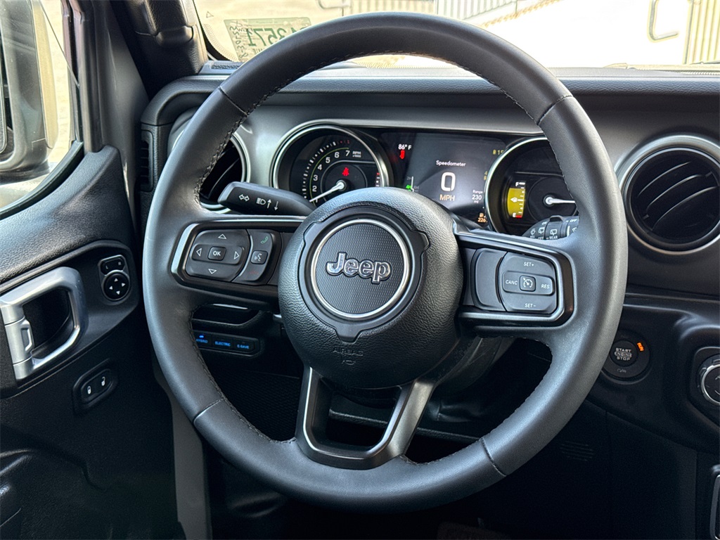 2023 Jeep Wrangler Base 4xe photo 24