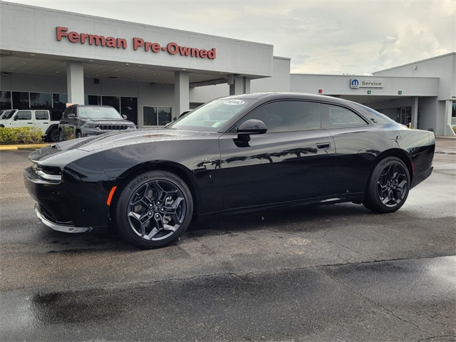 2025 Dodge Charger R/T photo 3