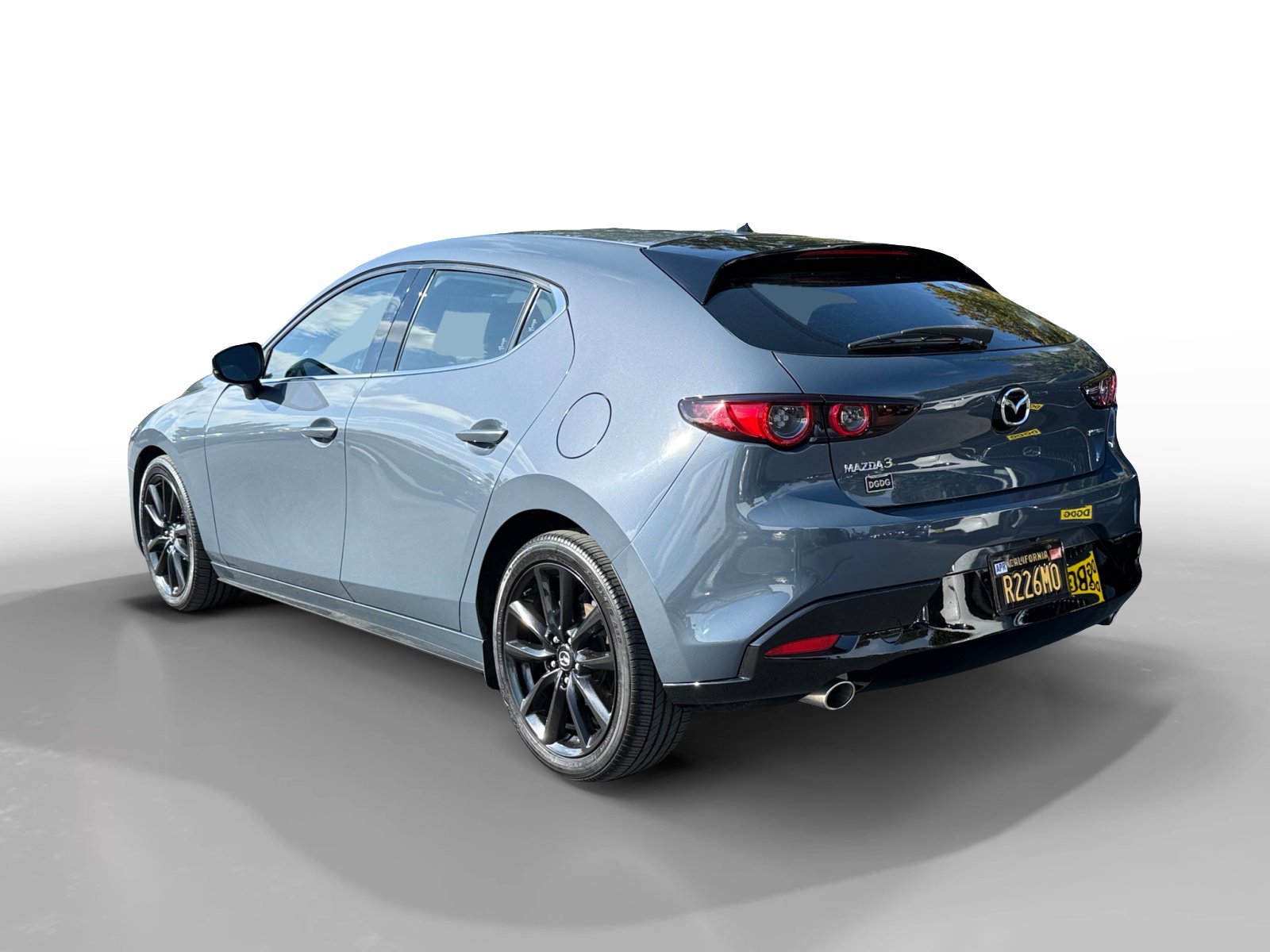 2019 Mazda Mazda3 Premium photo 3