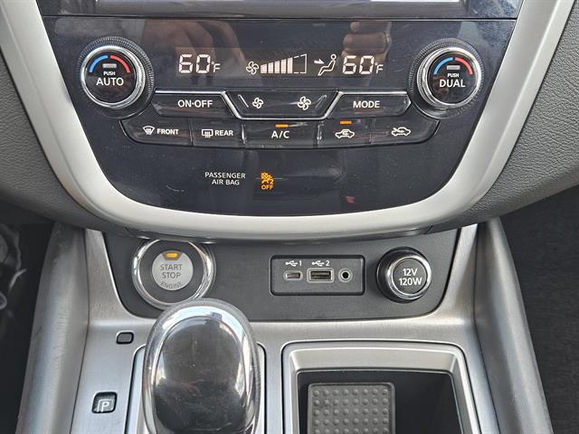 2022 Nissan Murano SL photo 12