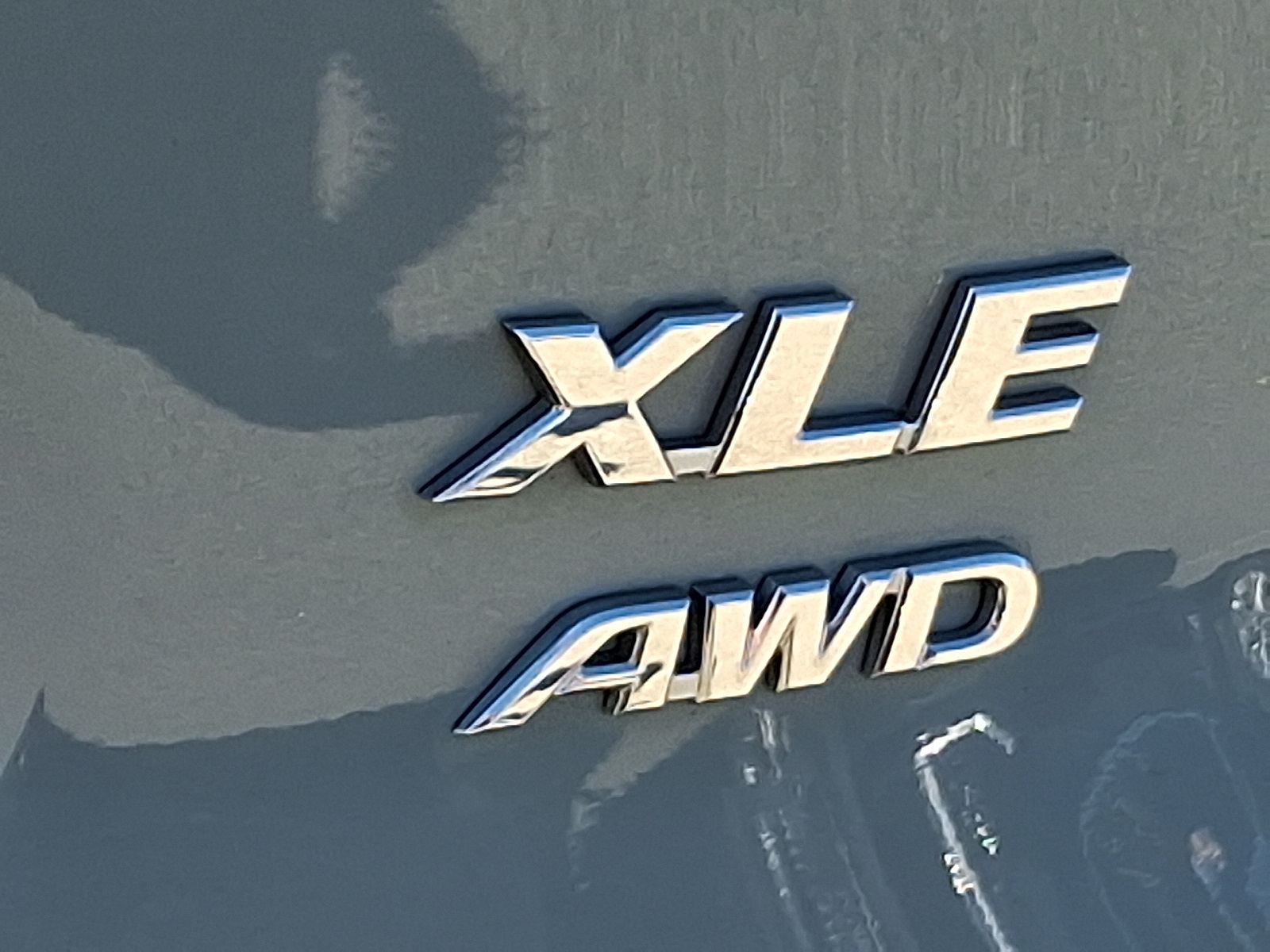 2019 Toyota RAV4 XLE photo 29