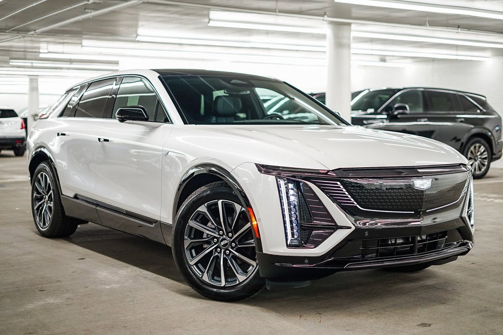 2025 Cadillac LYRIQ Sport 1's photo