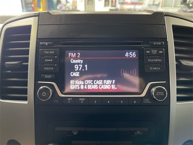 2018 Nissan Frontier SV photo 16