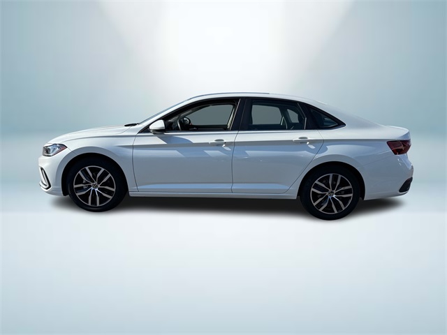 2025 Volkswagen Jetta 1.5T SE photo 3