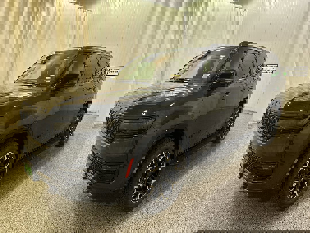 2025 Jeep Wagoneer Series II Overland photo 3