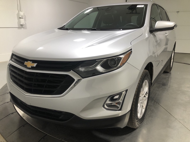 2020 Chevrolet Equinox LT photo 3