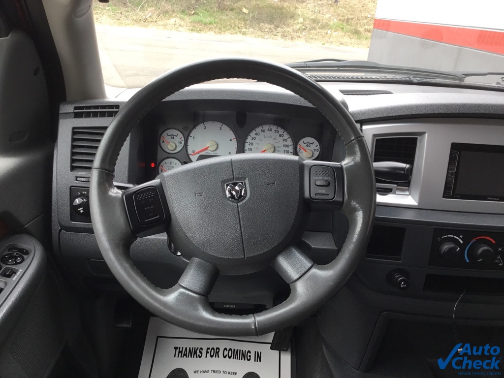 2006 Dodge Ram SLT photo 37