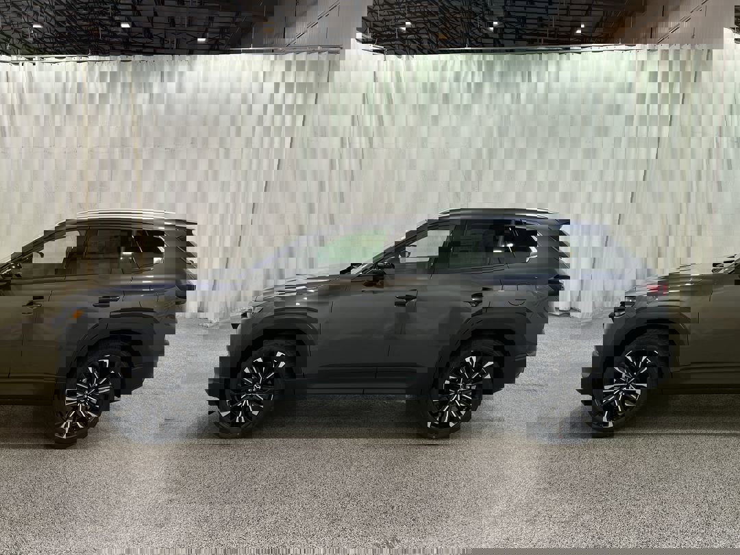 2025 Mazda CX-50 2.5 Premium Plus photo 3