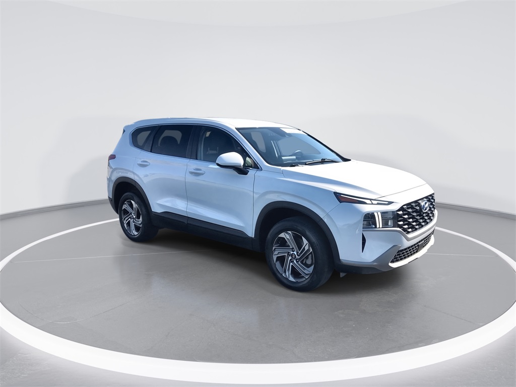 2023 Hyundai Santa Fe SE photo 2