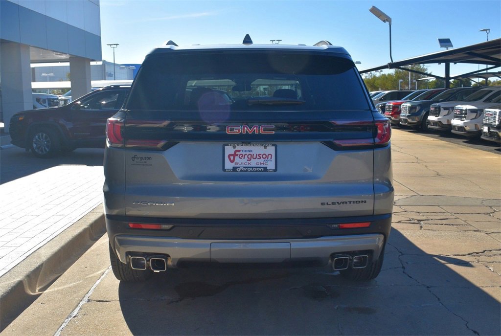 2025 Gmc Acadia Elevation photo 3