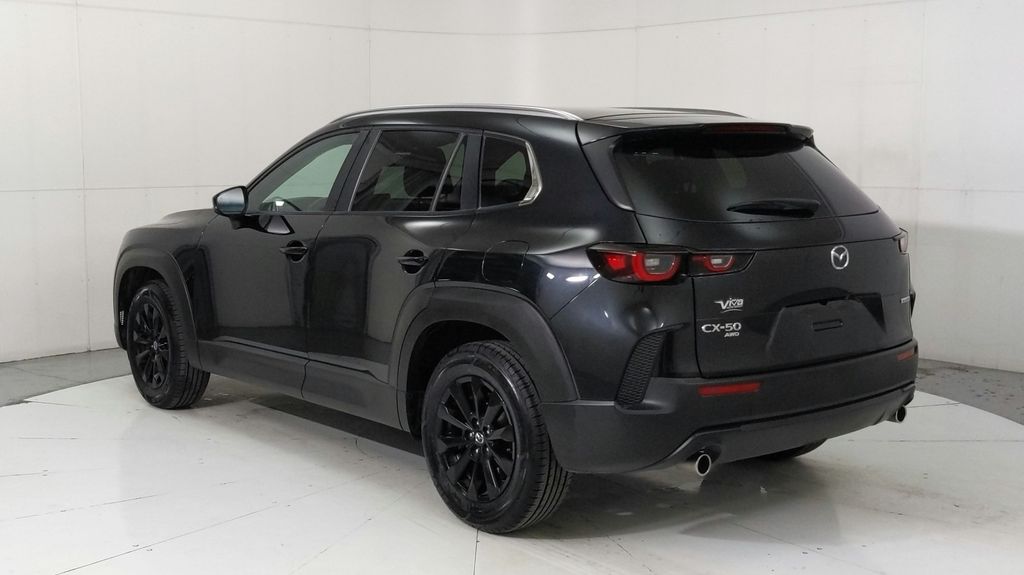 2023 Mazda CX-50 2.5 Preferred Plus photo 4