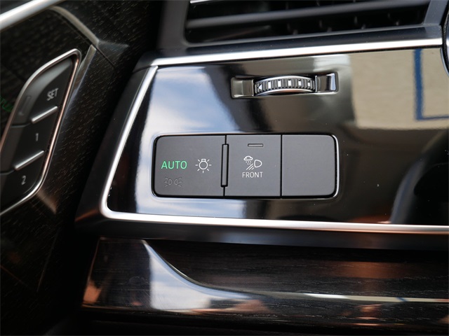 2024 Audi Q7 45 Premium Plus photo 26
