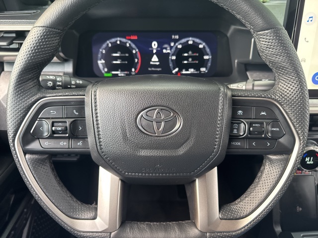 2025 Toyota Tacoma Trailhunter photo 24