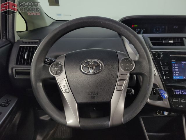 2017 Toyota Prius V Three photo 17