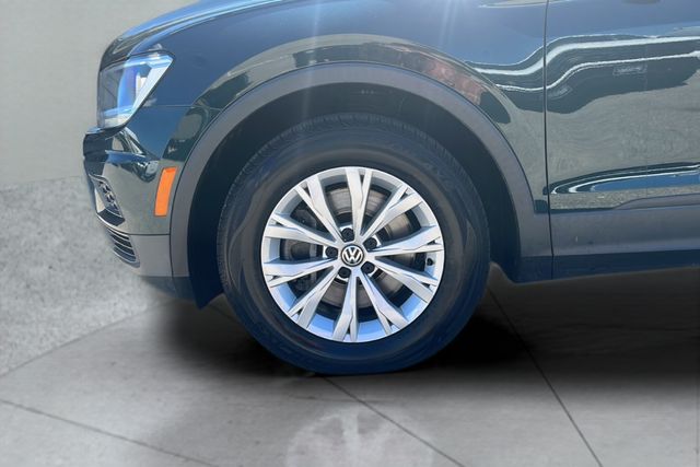 2019 Volkswagen Tiguan S photo 21