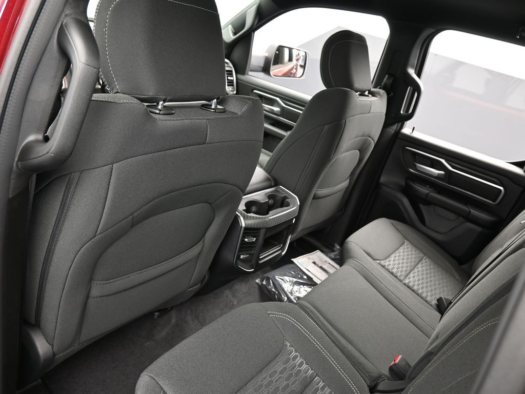 2025 Ram 1500 Big Horn Lone Star photo 3