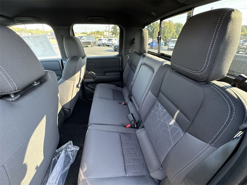 2026 Nissan Frontier SV photo 22