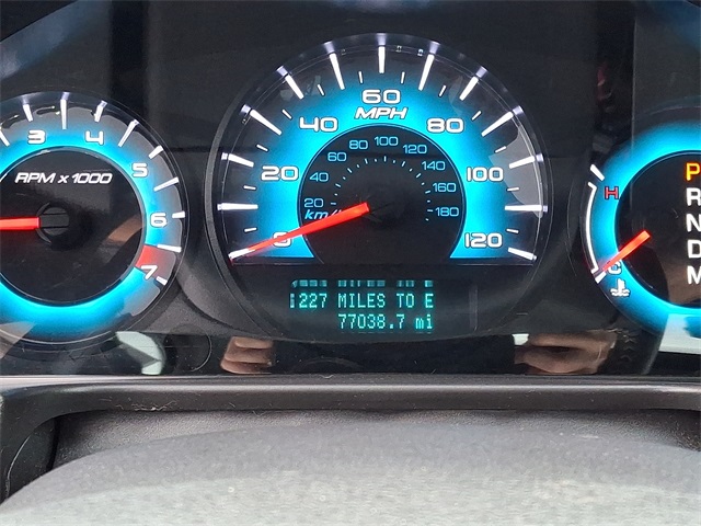 2012 Ford Fusion SEL photo 25