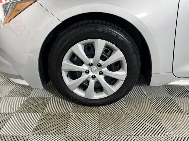 2024 Toyota Corolla LE photo 21
