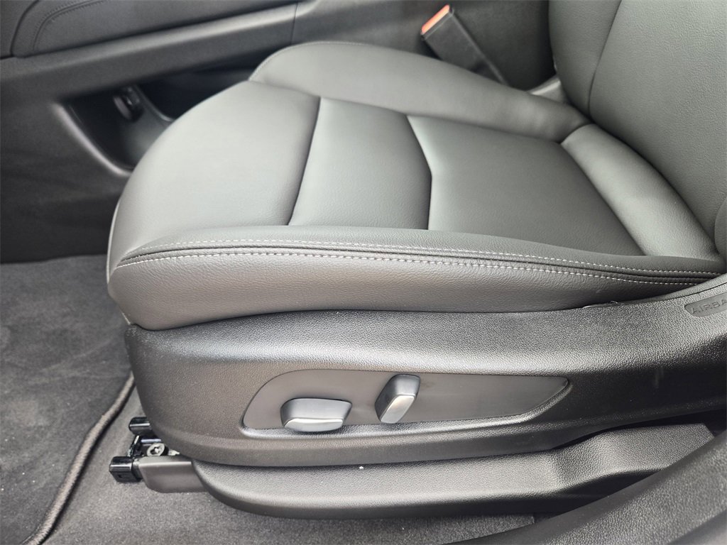 2025 Cadillac XT6 Luxury photo 23