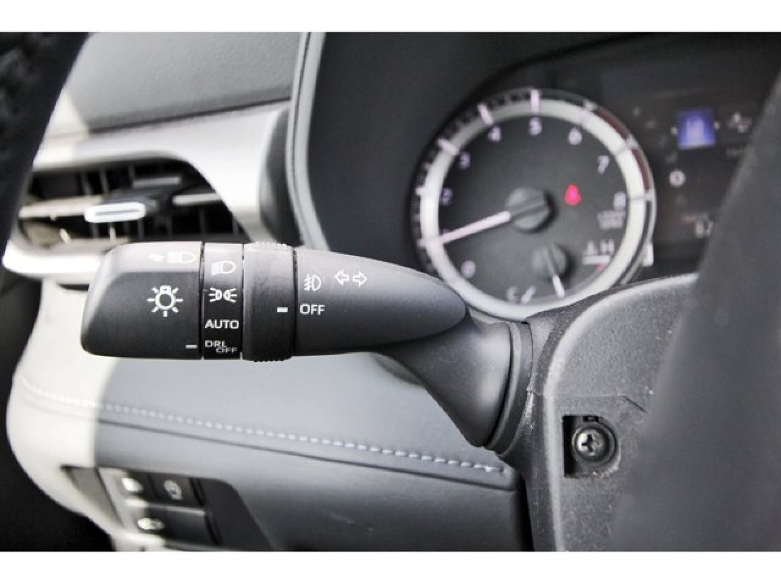 2024 Toyota Highlander LE Black at Robbins Nissan