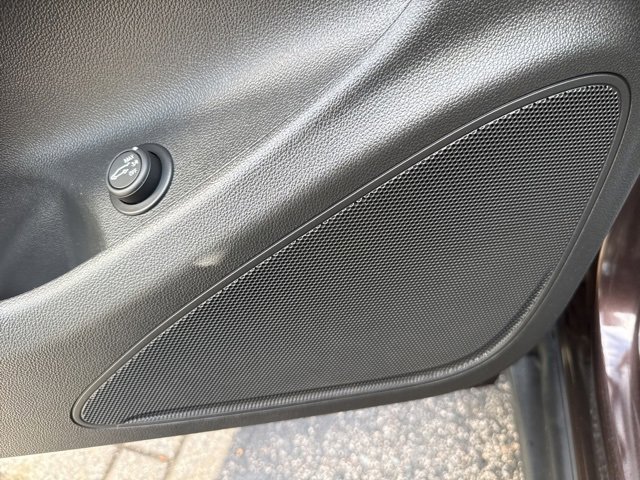 2020 Buick Envision Essence photo 11