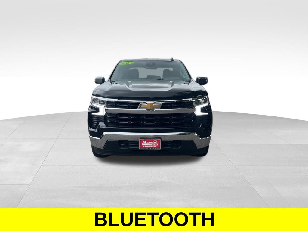 2023 Chevrolet Silverado 1500 LT photo 9