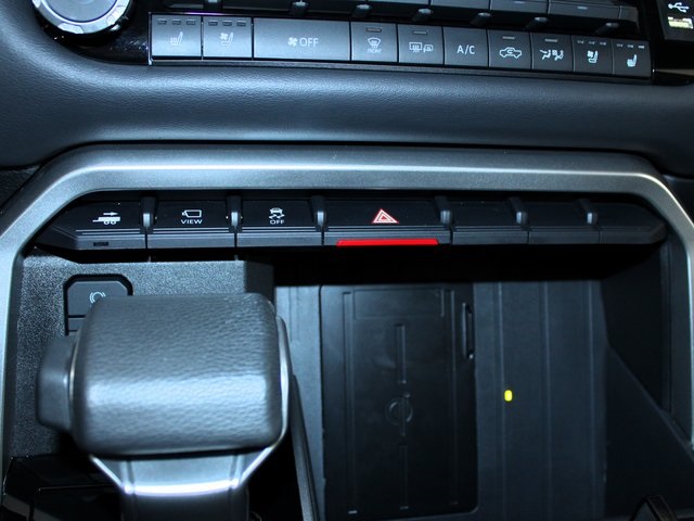 2023 Toyota Tundra Platinum photo 17