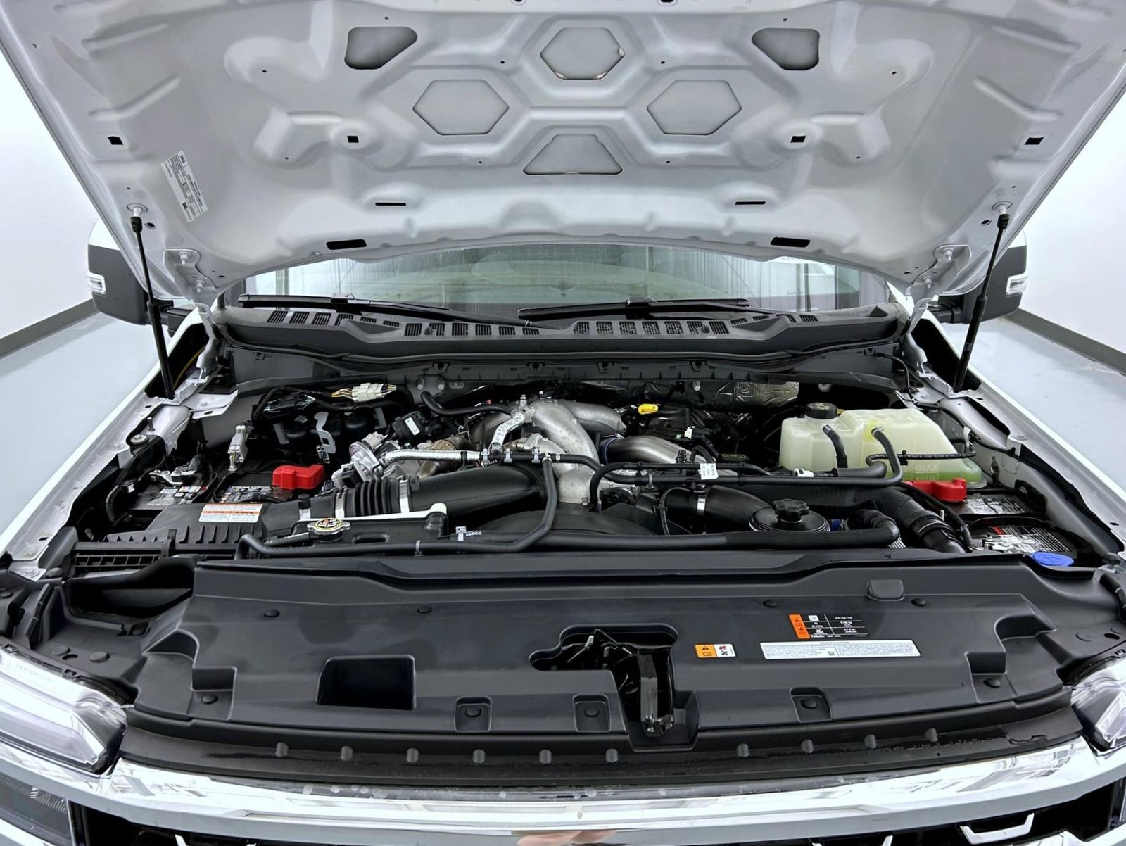 2026 Ford F-350 photo 24