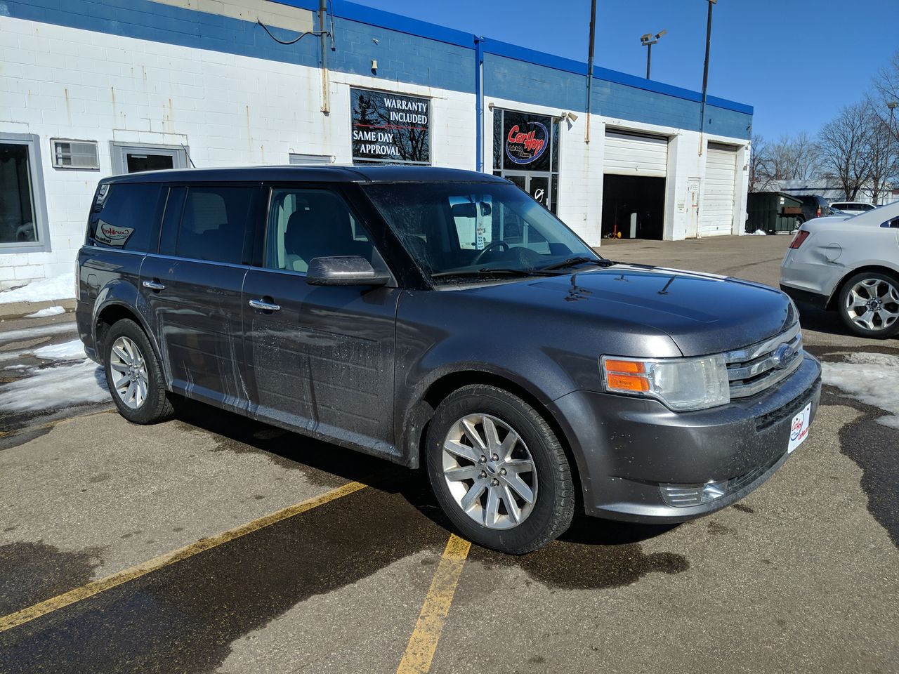 2010 Ford Flex SEL's photo