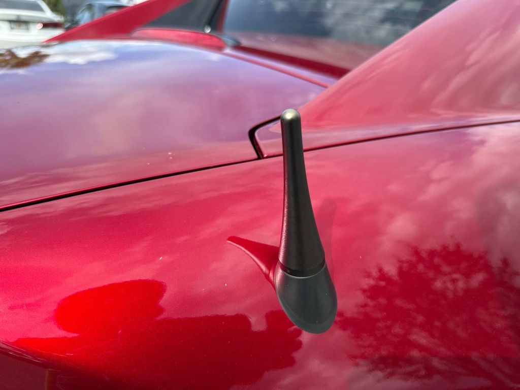 2022 Mazda MX-5 Miata RF Miata Grand Touring photo 33