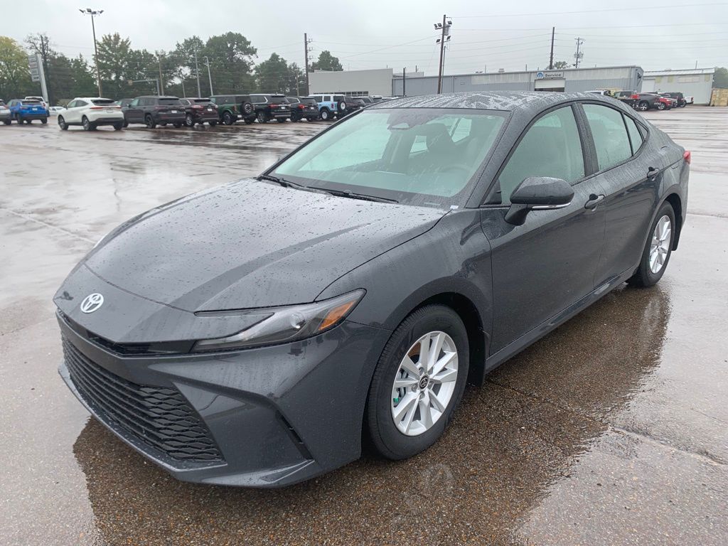 2026 Toyota Camry LE photo 3