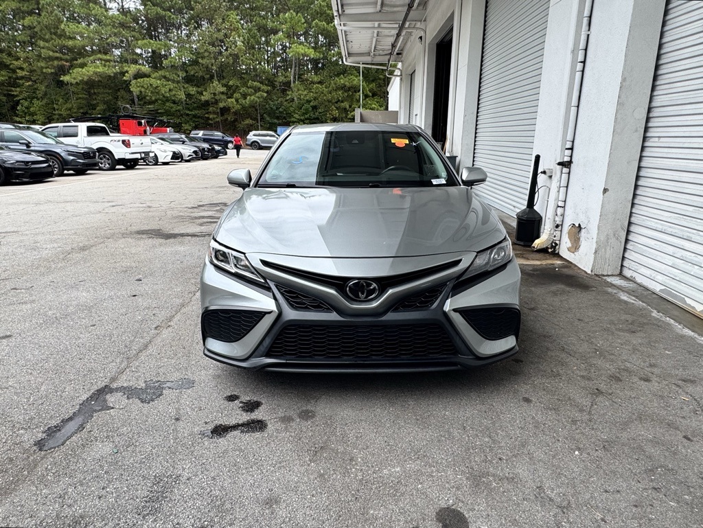 2023 Toyota Camry SE photo 2