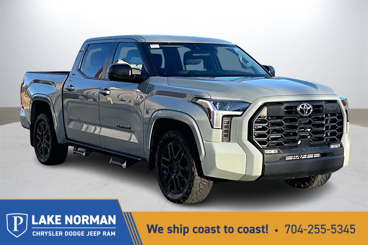 2024 Toyota Tundra SR5's photo