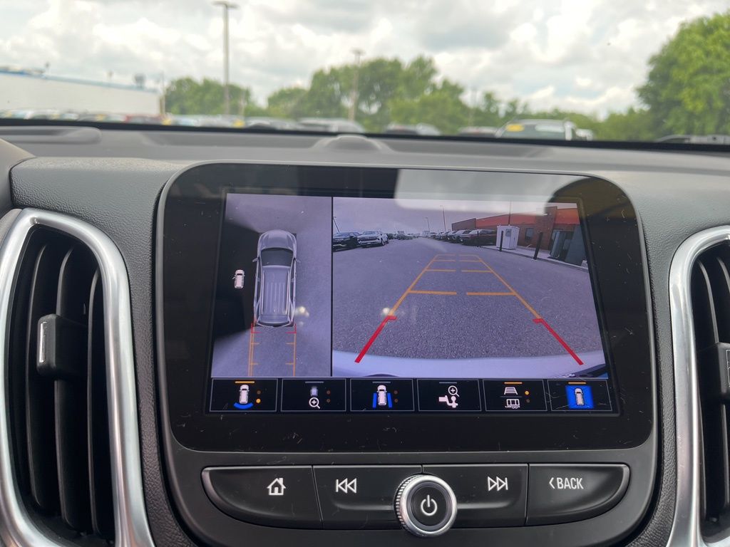 2022 Chevrolet Equinox LT photo 10