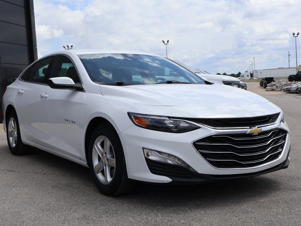 2023 Chevrolet Malibu 1LT photo 5