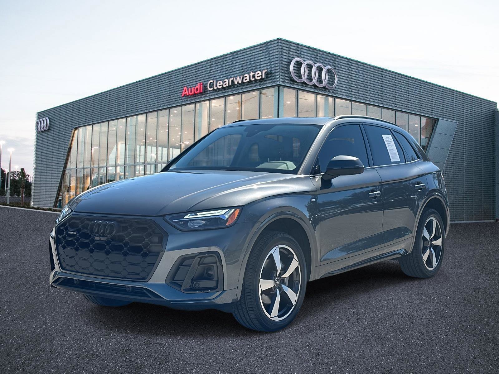 2023 Audi Q5 Premium Plus's photo