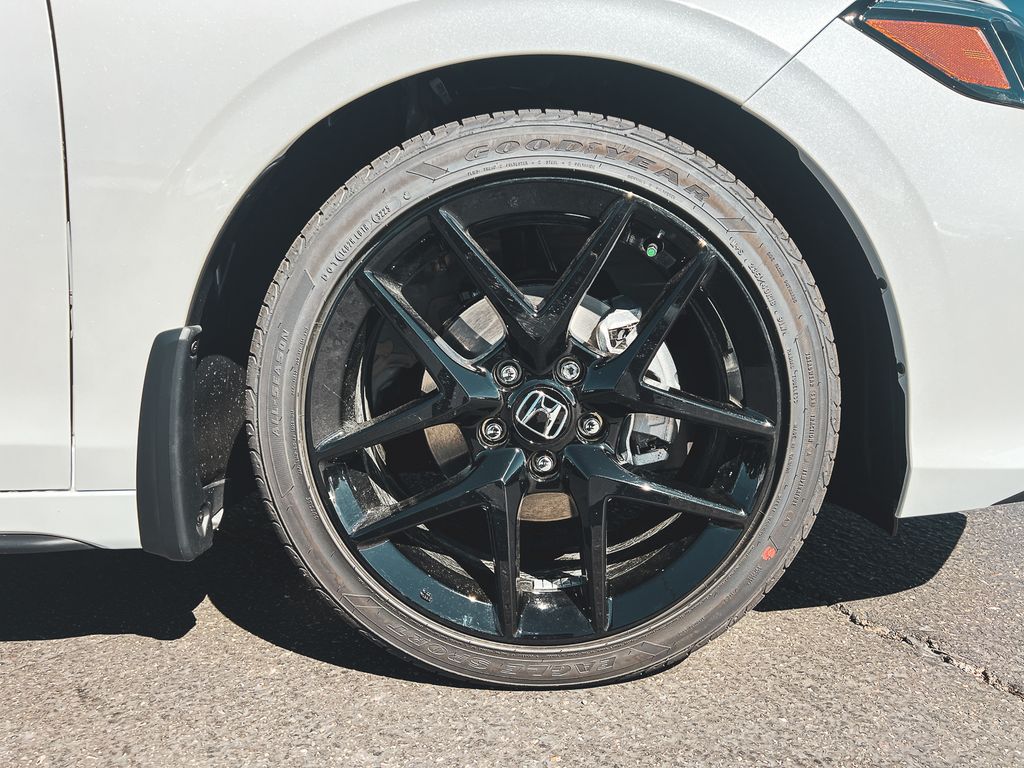 2026 Honda Civic Sport photo 2