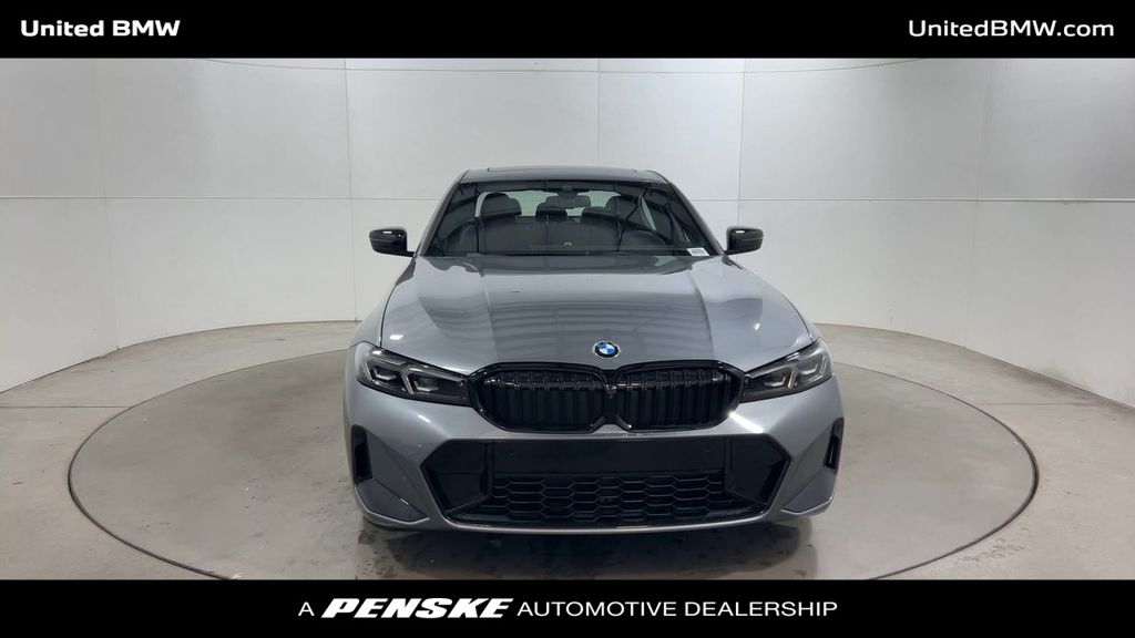 2025 Bmw 330i photo 3